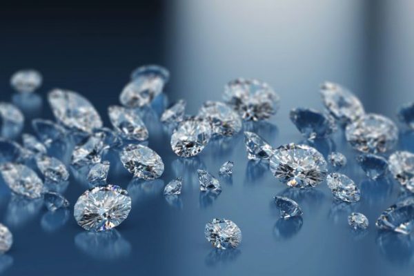 Purezza Diamanti: Calcolo e Come Verificare la Purezza dei Diamanti